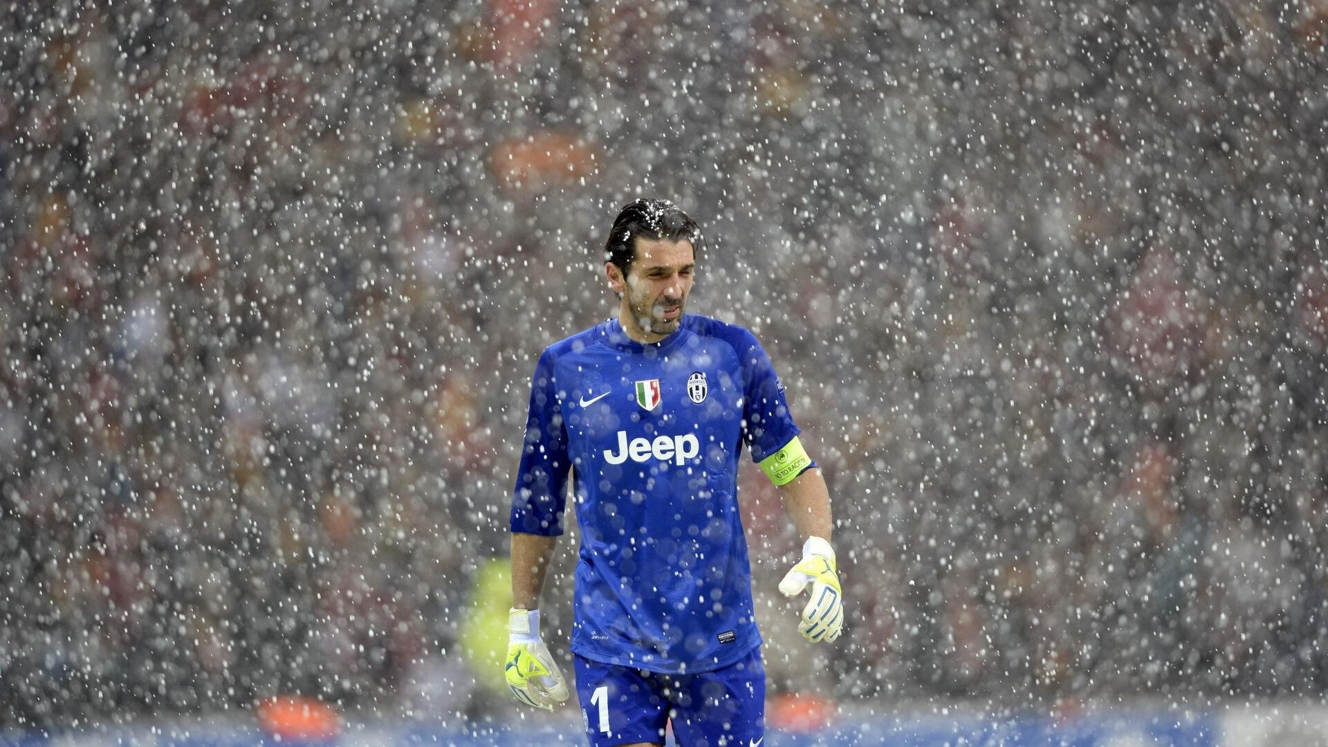 开云体育在线-西决生死战之夜,克莱·汤普森完成自我救赎