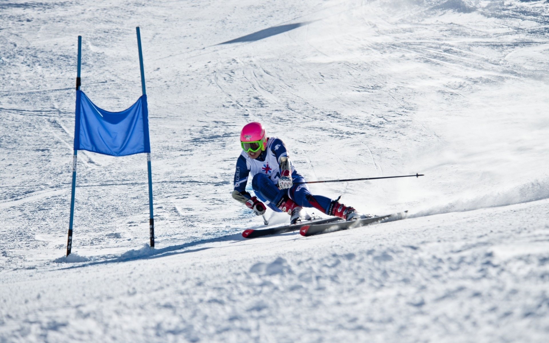开云体育下载-钢铁意志，2026年世界杯半决赛，美国以强硬对抗与佩德里星光粉碎瑞典神话